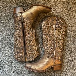 FRYE | Deborah studded cowboy boot